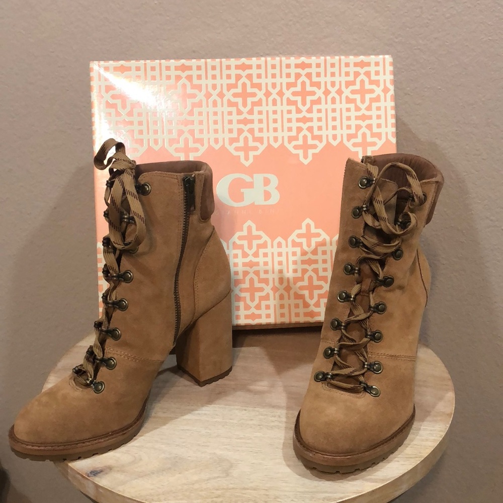 Mapped- Out caramel booties